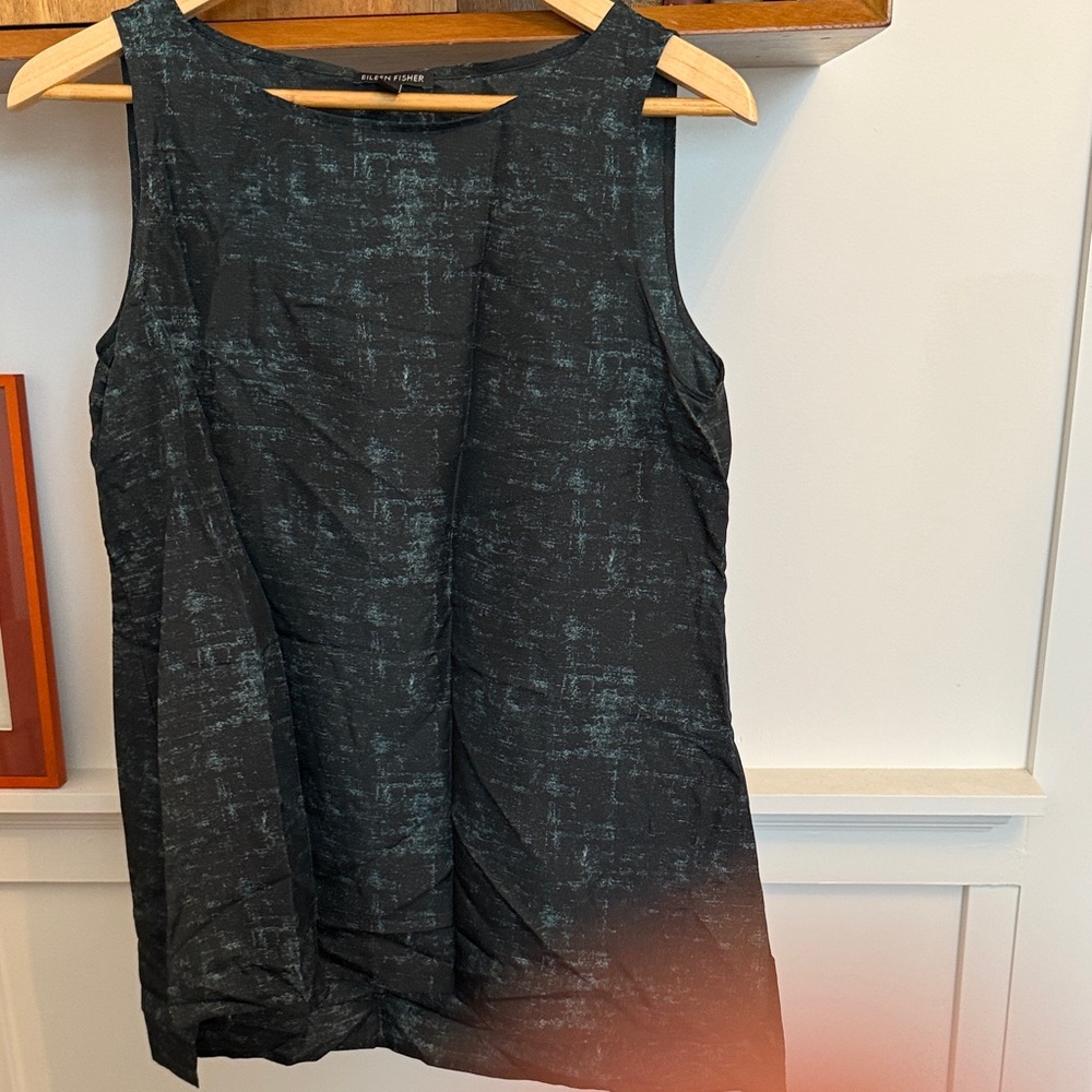 NWOT Eileen Fisher Black and Blue Textured Top xs silk